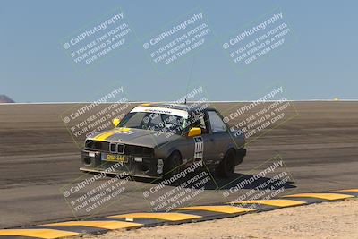 media/Oct-15-2023-Lucky Dog Racing Chuckwalla (Sun) [[f659570f60]]/2nd Stint Bowl/